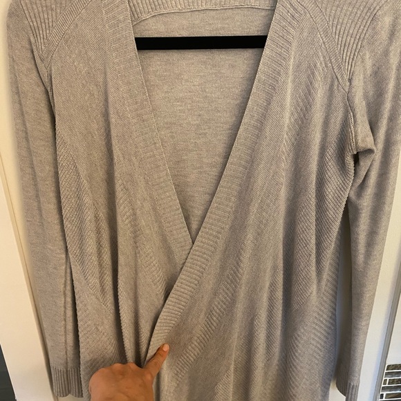 Dynamite Short Long Cardigan - Picture 3 of 5